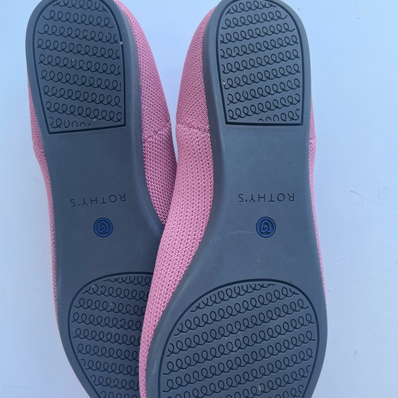 Rothy’s Rosebud Points - Picture 5 of 9